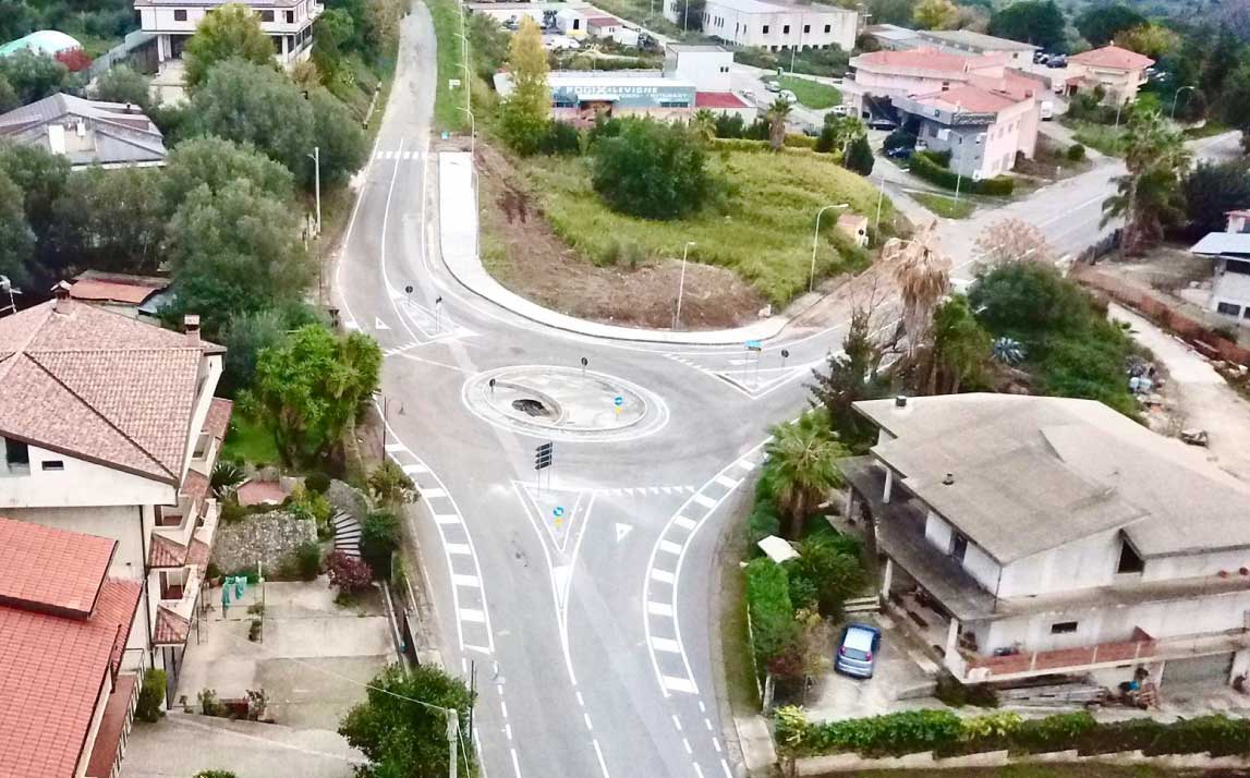 montebello ionico - lavori realizzazione rotonda